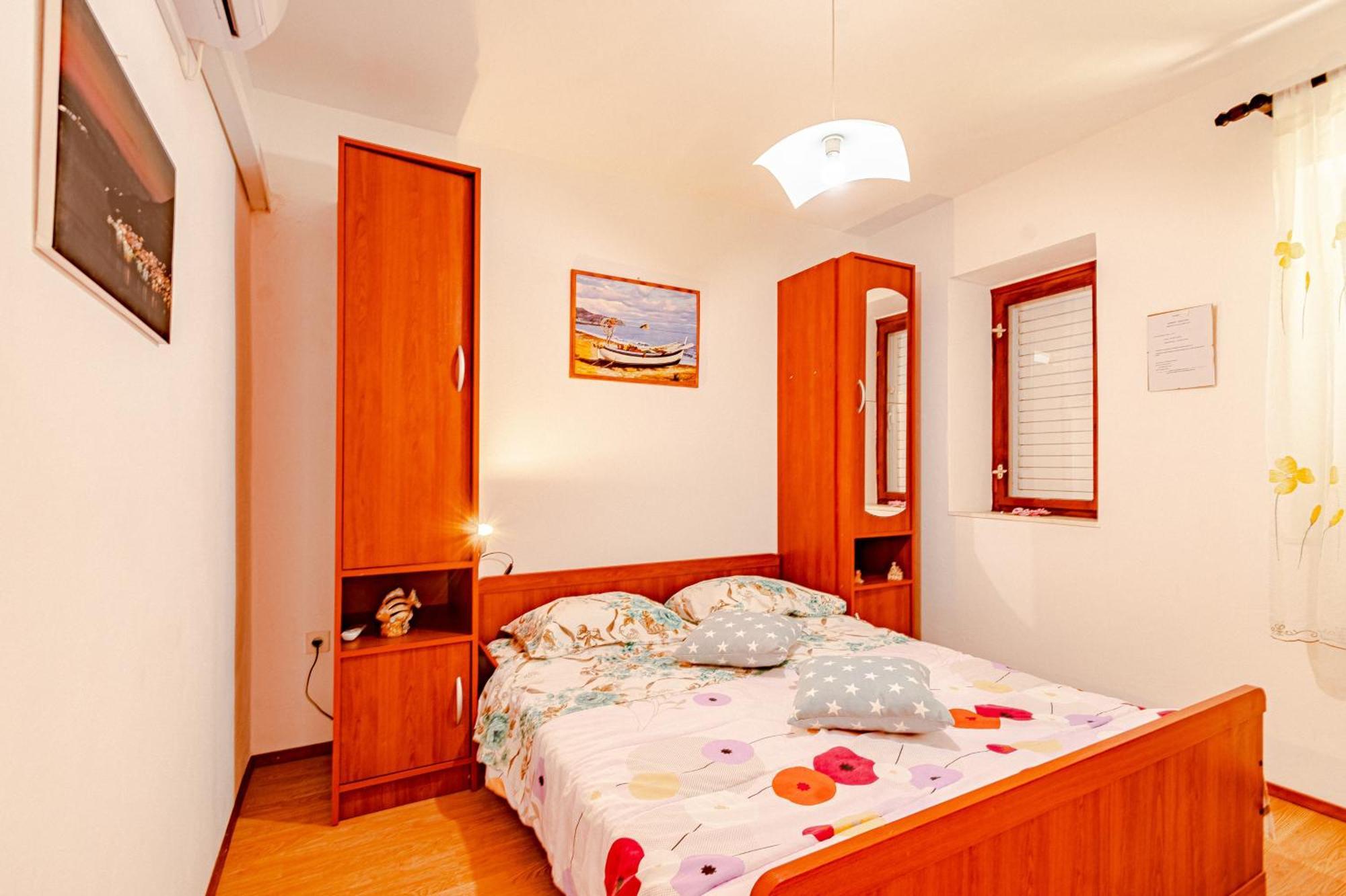 Apartments And Rooms With Parking Space Mali Ston Rum bild